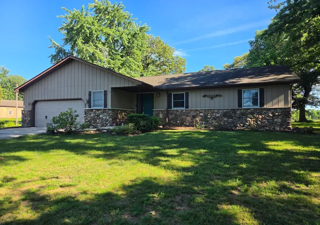 Homes for sale in Wheatfield, IN | 1809 W 900 N, Wheatfield, IN 46392 | MLS# 841242