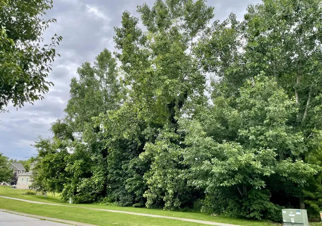 1st image of 887 Hemingway Trl, Valparaiso, IN 46383 | MLS# 841270