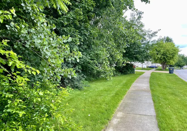 4th image of 887 Hemingway Trl, Valparaiso, IN 46383 | MLS# 841270