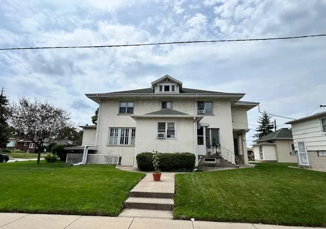 3rd image of 4 Ruth St, Calumet City, IL 60409 | MLS# 842030