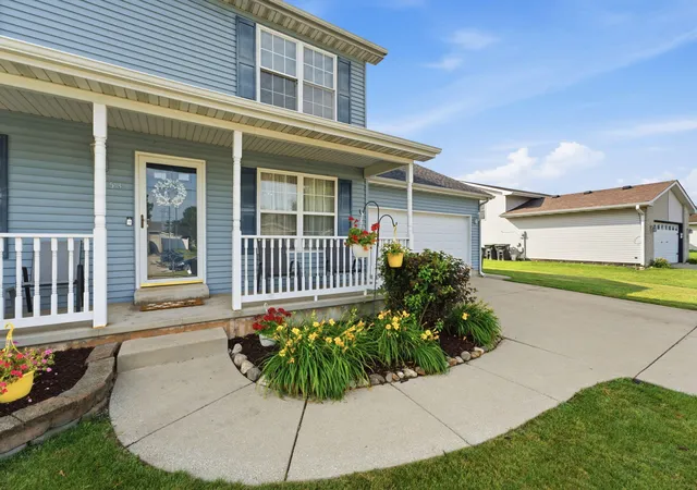 3rd image of 1153 S Delaware St, Hobart, IN 46342 | MLS# 841266