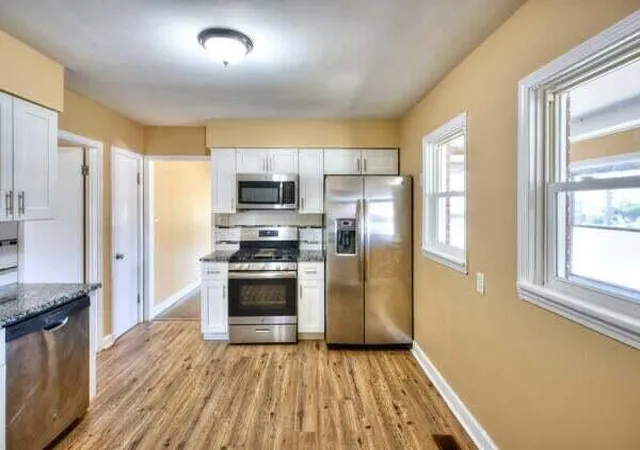 4th image of 3701 Monroe St, Gary, IN 46408 | MLS# 841286