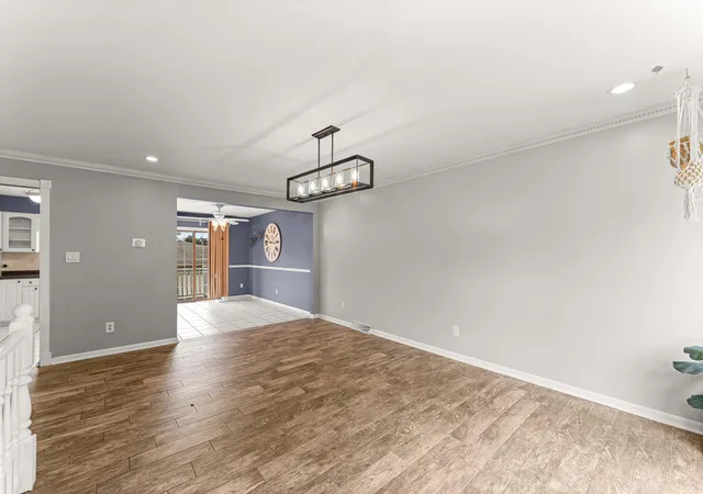 3rd image of 9138 Southmoor Ave, Highland, IN 46322 | MLS# 841635