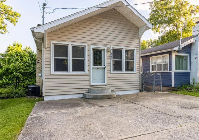 31st image of 810 1/2 Woodland Ter, Valparaiso, IN 46383 | MLS# 841399