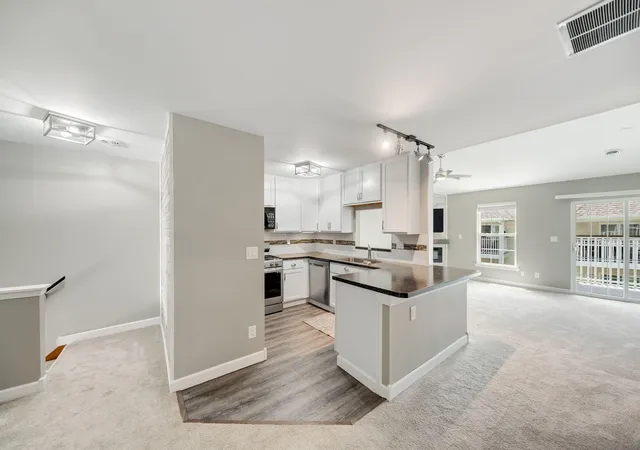3rd image of 663 Forest Glen Dr, Valparaiso, IN 46385 | MLS# 841422