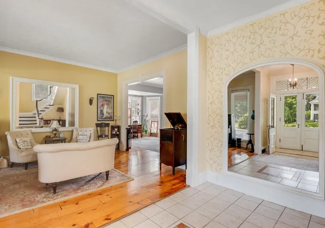 Photo 4 of Single family home for sale at 1406 Indiana Ave, La Porte, IN 46350 | MLS# 841600 | Listing updated on 2026-07-31