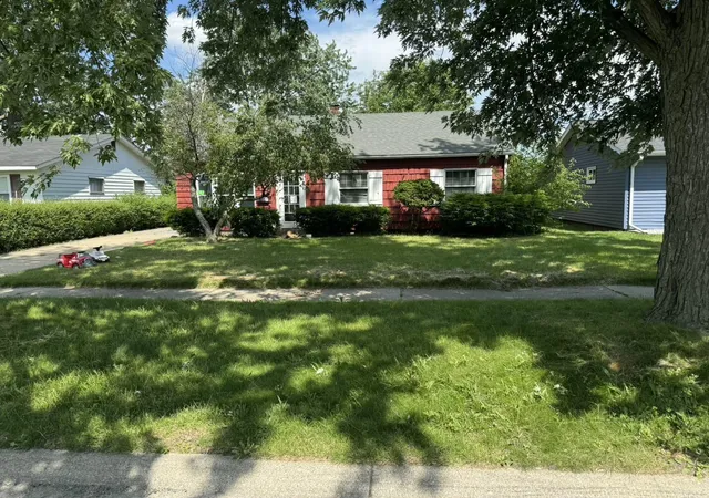 Homes for sale in Hammond, IN | 6743 Missouri Ave, Hammond, IN 46323 | MLS# 841562