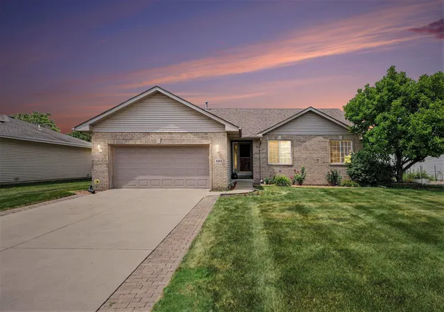 Photo 1 of Single family home for sale at 540 Sunflower Ln, Dyer, IN 46311 | MLS# 842576 | Listing updated on 2026-08-11