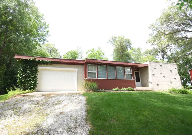 Photo 3 of Single family home for sale at 900 W Winding Rd, Rensselaer, IN 47978 | MLS# 841552 | Listing updated on 2026-07-13
