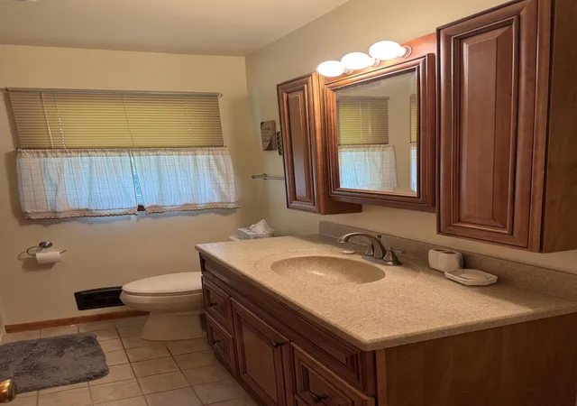 6th image of 16 W Cleveland Ave, Hobart, IN 46342 | MLS# 842285