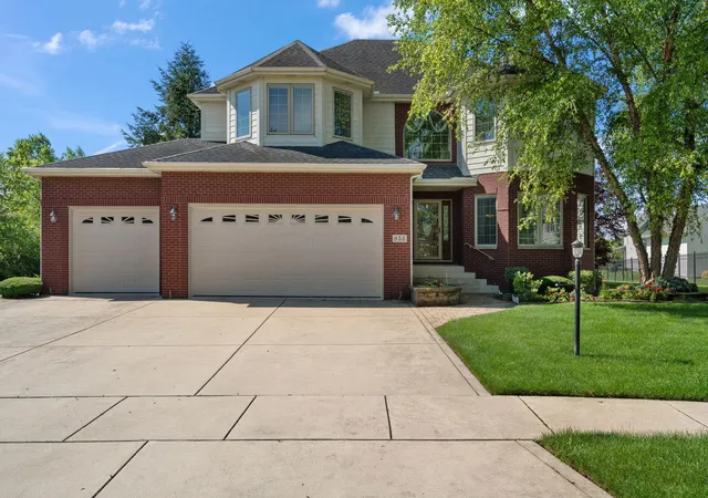1st image of 855 Pingel Pl, Crown Point, IN 46307 | MLS# 841438