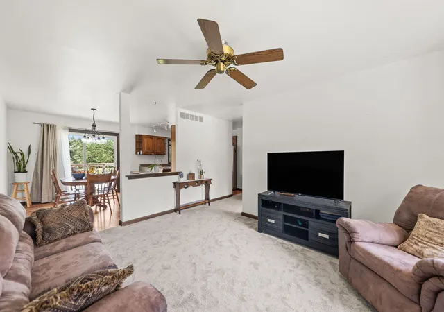 3rd image of 9272 Vigo St, Crown Point, IN 46307 | MLS# 841651