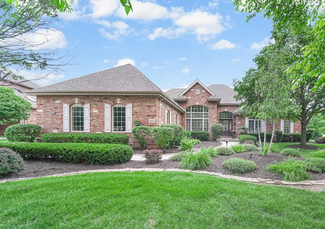 2nd image of 1626 Truchard Ct, Crown Point, IN 46307 | MLS# 841544