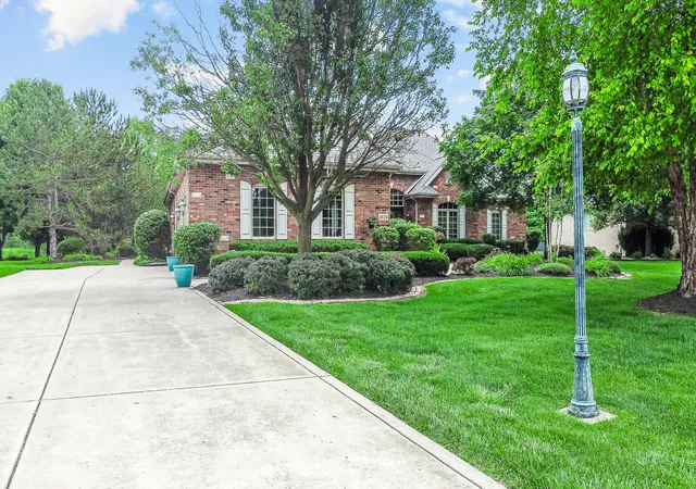 5th image of 1626 Truchard Ct, Crown Point, IN 46307 | MLS# 841544