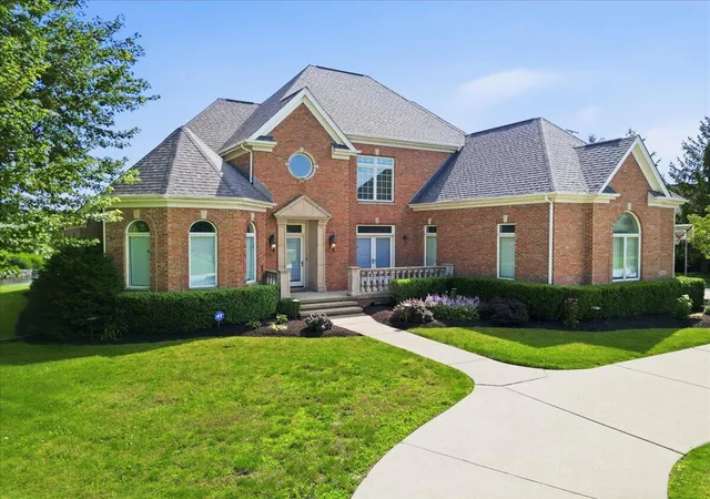 Photo 2 of Sale Pending at 1712 Snead Ave, Chesterton, IN 46304 | MLS# 841986 | Listing updated on 2026-09-25