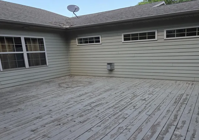 22nd image of 2061 Vale Park Rd, Valparaiso, IN 46385 | MLS# 841666