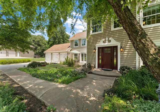 1st image of 117 Johnson Dr, Valparaiso, IN 46383 | MLS# 842466