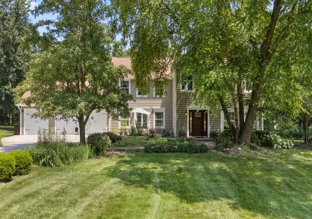 4th image of 117 Johnson Dr, Valparaiso, IN 46383 | MLS# 842466