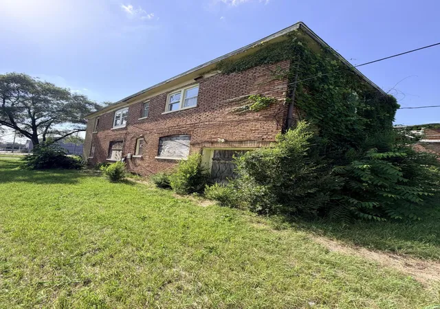 3rd image of 3685 Massachusetts St, Gary, IN 46409 | MLS# 841776