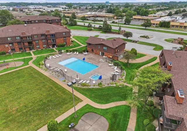 Homes for sale in Highland, IN | 2023 W 45th St #104, Highland, IN 46322 | MLS# 841591