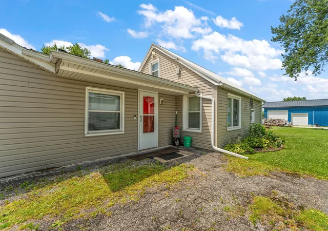 Photo 1 of Single family home for sale at 4954 N Lindsey Ln, Michigan City, IN 46360 | MLS# 841731 | Listing updated on 2026-09-13
