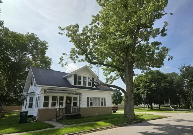2nd image of 116 George St, North Judson, IN 46366 | MLS# 841664