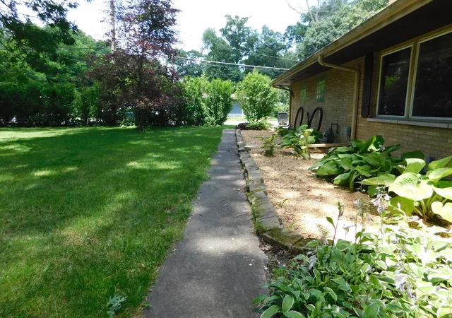 Homes for sale in Portage, IN | 2387 Swanson Rd, Portage, IN 46368 | MLS# 841611