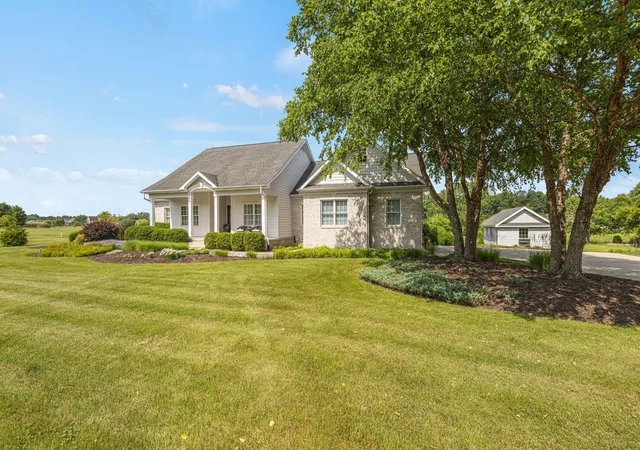 3rd image of 10152 N Beverly Ln, La Porte, IN 46350 | MLS# 841698