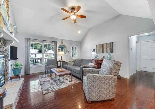 5th image of 1806 Washington St, Valparaiso, IN 46383 | MLS# 841671