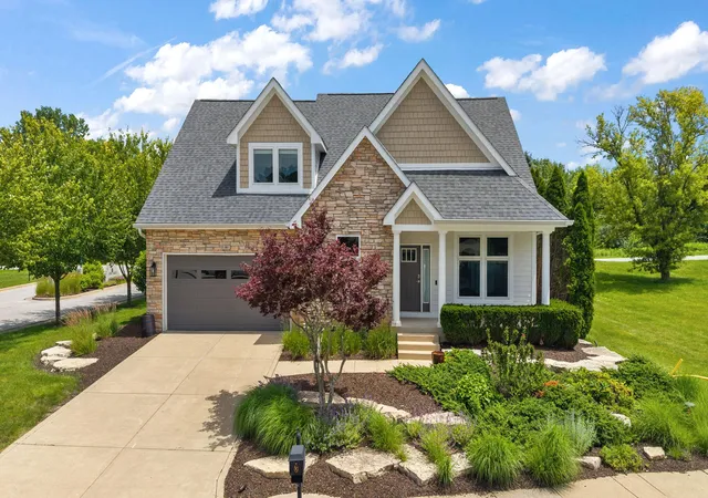 1st image of 961 Monterey Dr, Chesterton, IN 46304 | MLS# 842418
