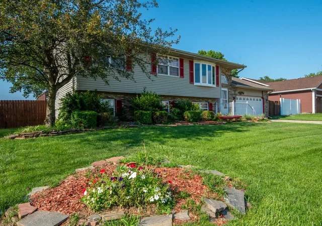 2nd image of 6320 Savannah Ave, Portage, IN 46368 | MLS# 841956