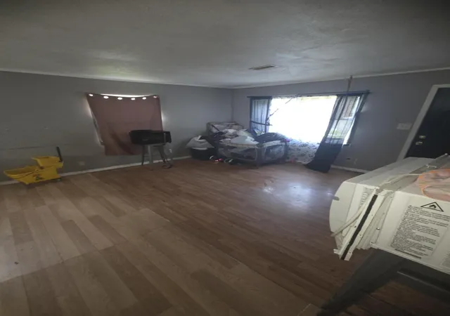 5th image of 2040 Lane St, Gary, IN 46404 | MLS# 841601