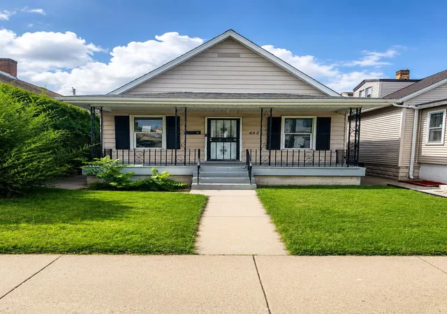 1st image of 432 Vernon Ave, East Chicago, IN 46312 | MLS# 842654