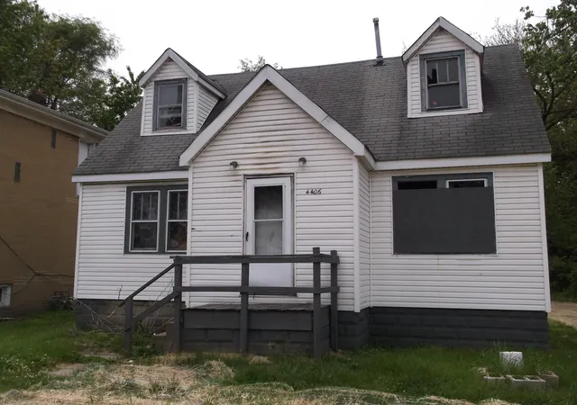 1st image of 4406 Cleveland St, Gary, IN 46408 | MLS# 841623
