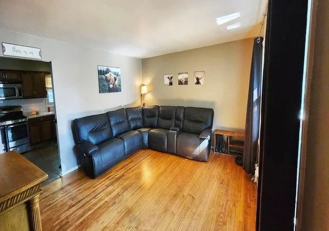 3rd image of 3348 W 80Th Ave, Merrillville, IN 46410 | MLS# 841675