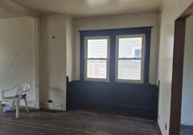 4th image of 544 Van Buren St, Gary, IN 46402 | MLS# 843383