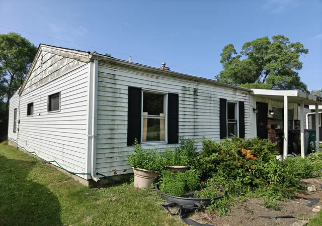 2nd image of 5533 E 13th Pl, Gary, IN 46403 | MLS# 841643