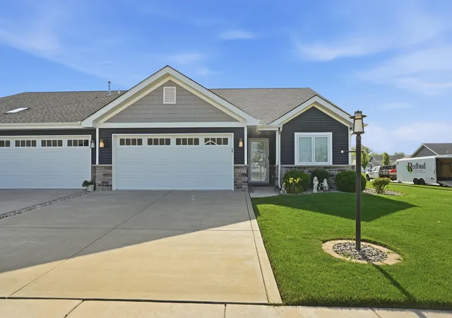 Homes for sale in Cedar Lake, IN | 13877 Nantucket Dr #2, Cedar Lake, IN 46303 | MLS# 841662