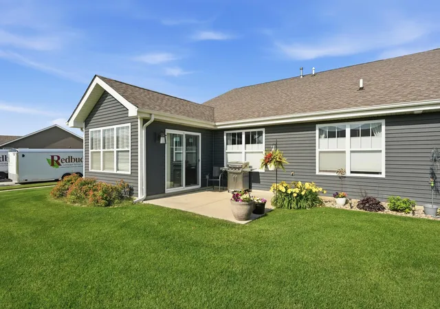 Homes for sale in Cedar Lake, IN | 13877 Nantucket Dr #2, Cedar Lake, IN 46303 | MLS# 841662