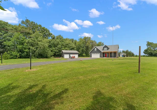 Homes for sale in Wheatfield, IN | 13421 N Oriole Dr, Wheatfield, IN 46392 | MLS# 841695