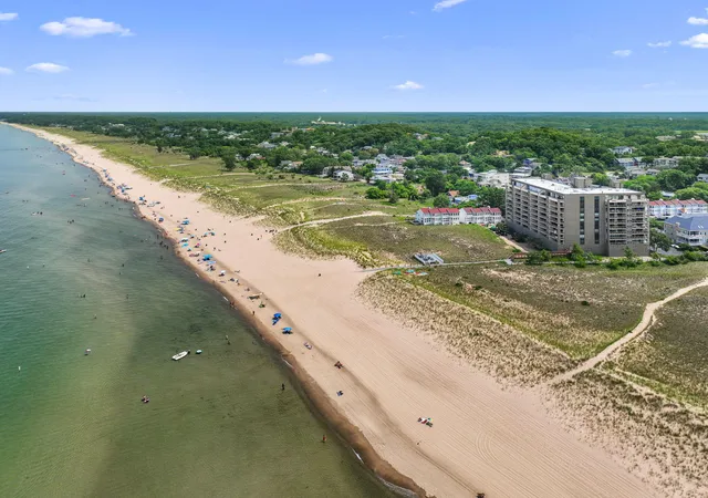 2nd image of 100 Lake Shore Dr #204, Michigan City, IN 46360 | MLS# 841725