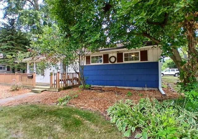 image of 345 E Joliet St, Schererville, IN 46375 | MLS# 841704