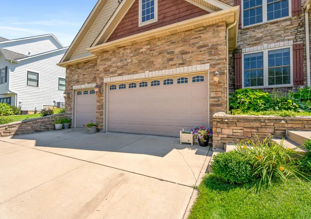4th image of 2251 Walker Dr, Valparaiso, IN 46385 | MLS# 842232