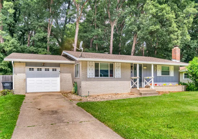 3rd image of 2916 Elmwood St, Portage, IN 46368 | MLS# 841714