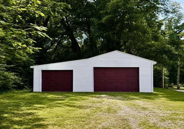 16th image of 308 Union St, Union Mills, IN 46382 | MLS# 841759