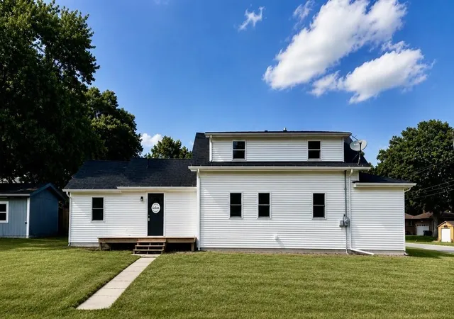1st image of 308 Union St, Union Mills, IN 46382 | MLS# 841759