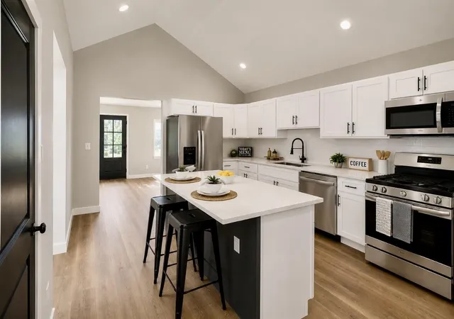 5th image of 308 Union St, Union Mills, IN 46382 | MLS# 841759