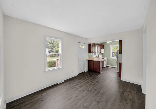 Photo 4 of Sale Pending at 7806 Marshall St, Merrillville, IN 46410 | MLS# 841777 | Listing updated on 2026-09-03