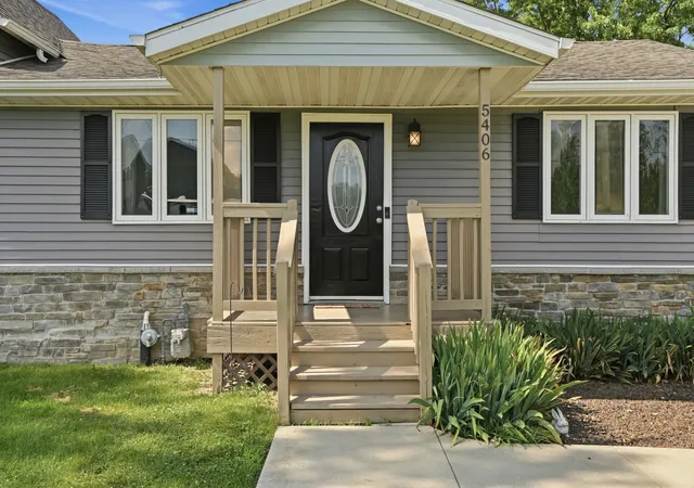 4th image of 5406 W 175Th Ave, Lowell, IN 46356 | MLS# 841774