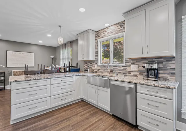 3rd image of 1117 Macarthur Blvd, Munster, IN 46321 | MLS# 841948